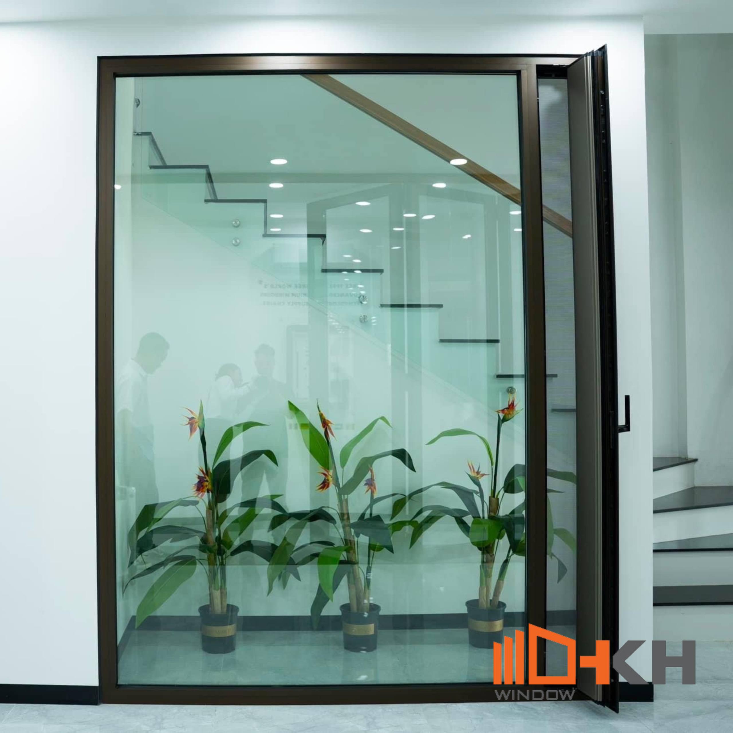 Fix cố định + ô lấy gió kết hợp lưới chống côn trùng và chống trộm