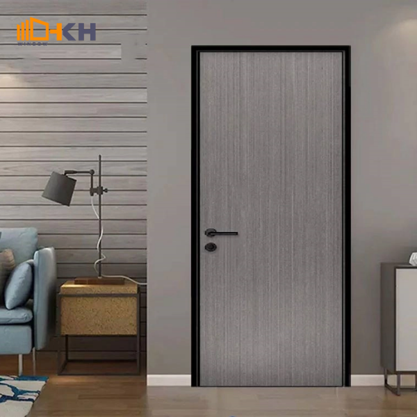 Cửa nhôm tấm tổ ong màu xám đá cho phòng ngủ hoặc wc là mẫu cửa nhôm cho nhà phố hiện đại 2025