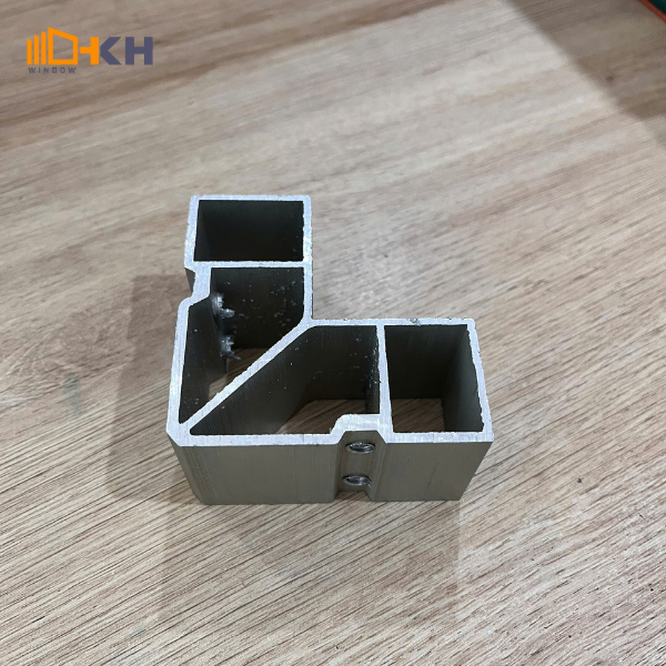 ke vĩnh cửu cửa nhôm