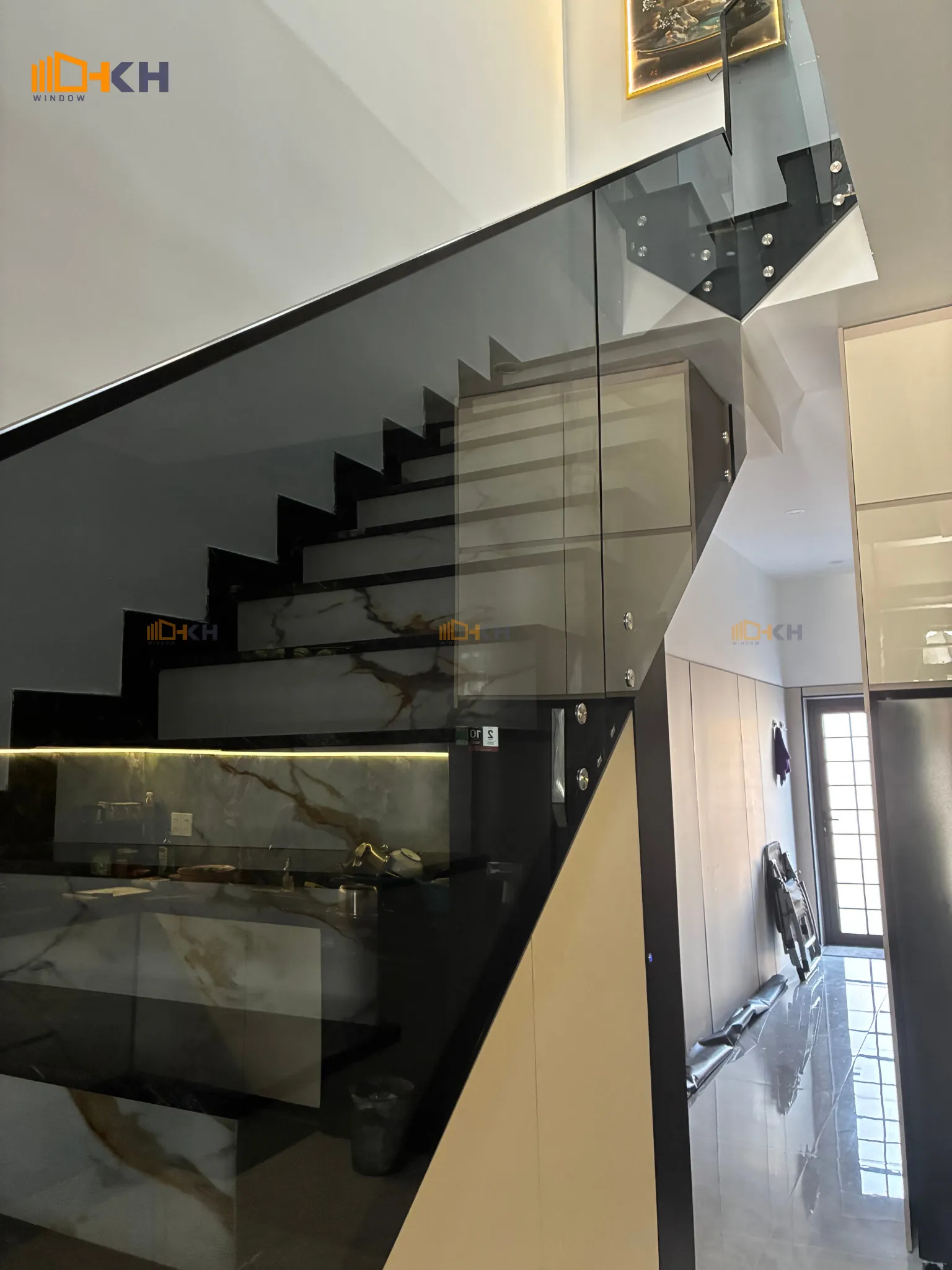 Cầu thang kính cường lực Đà Nẵng | HKH Window